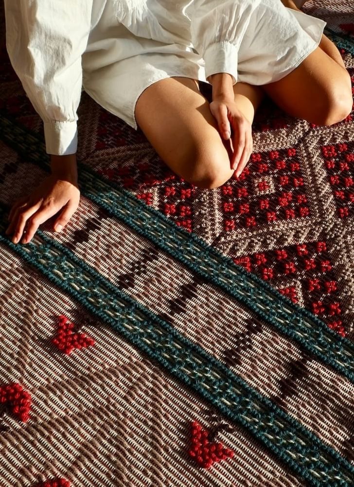 Pretziada Banded Carpet